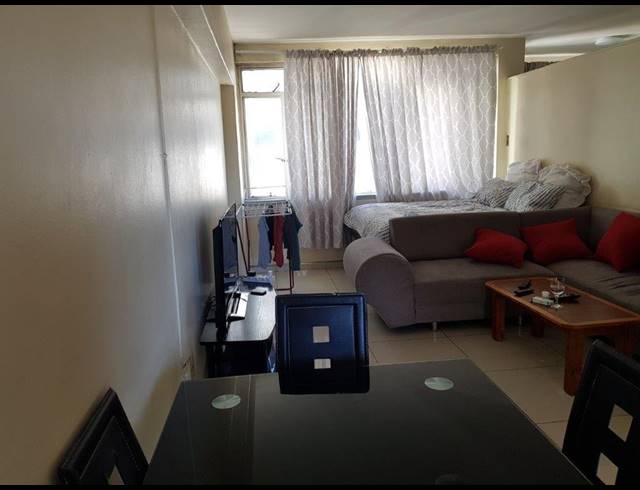 1 BEDROOM APARTMENT FOR SALE IN DURBAN CENTRAL
